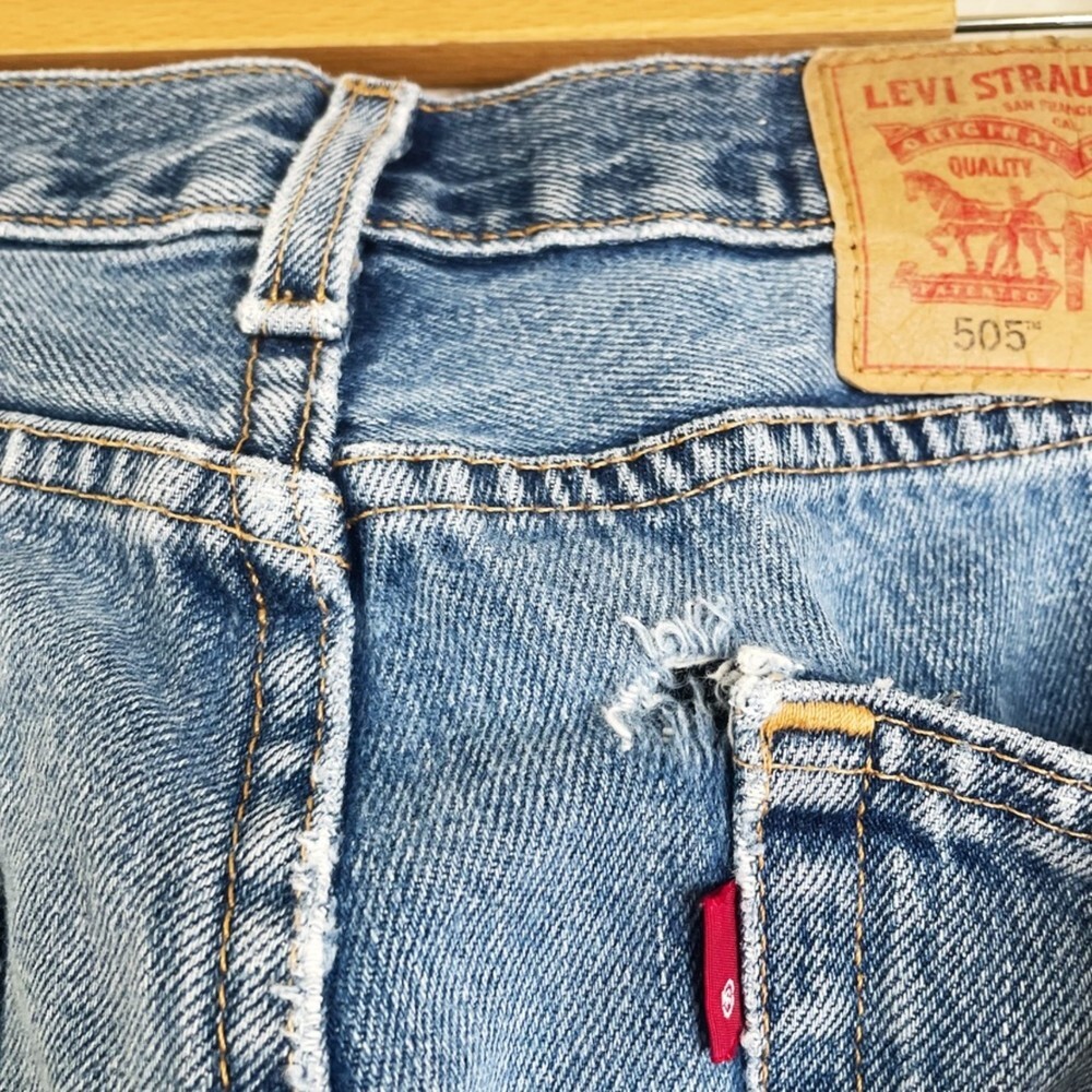 Vintage Levi's 505 Mid Rise Straight - Picture 5 of 8